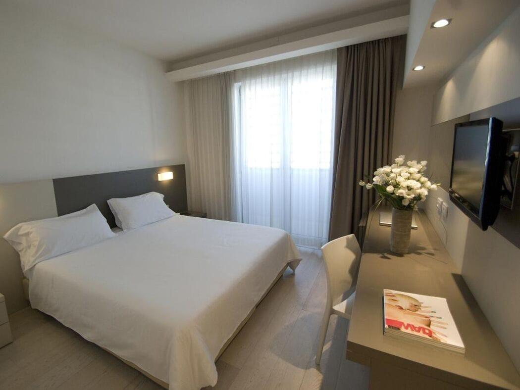 Hotel Cube Равенна Экстерьер фото
